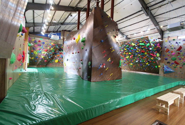 クライミングジム ゼロ 水戸店 Climbersはクライミング ボルダリングをテーマにした総合webサイト