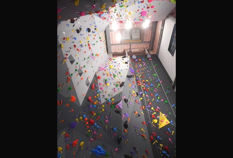 グラビティリサーチ大宮 Climbersはクライミング ボルダリングをテーマにした総合webサイト