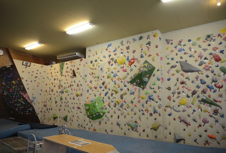 グリーンアロー 八千代店 Climbersはクライミング ボルダリングをテーマにした総合webサイト