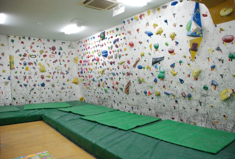 Yj Rock Climbing Gym Climbersはクライミング ボルダリングをテーマにした総合webサイト