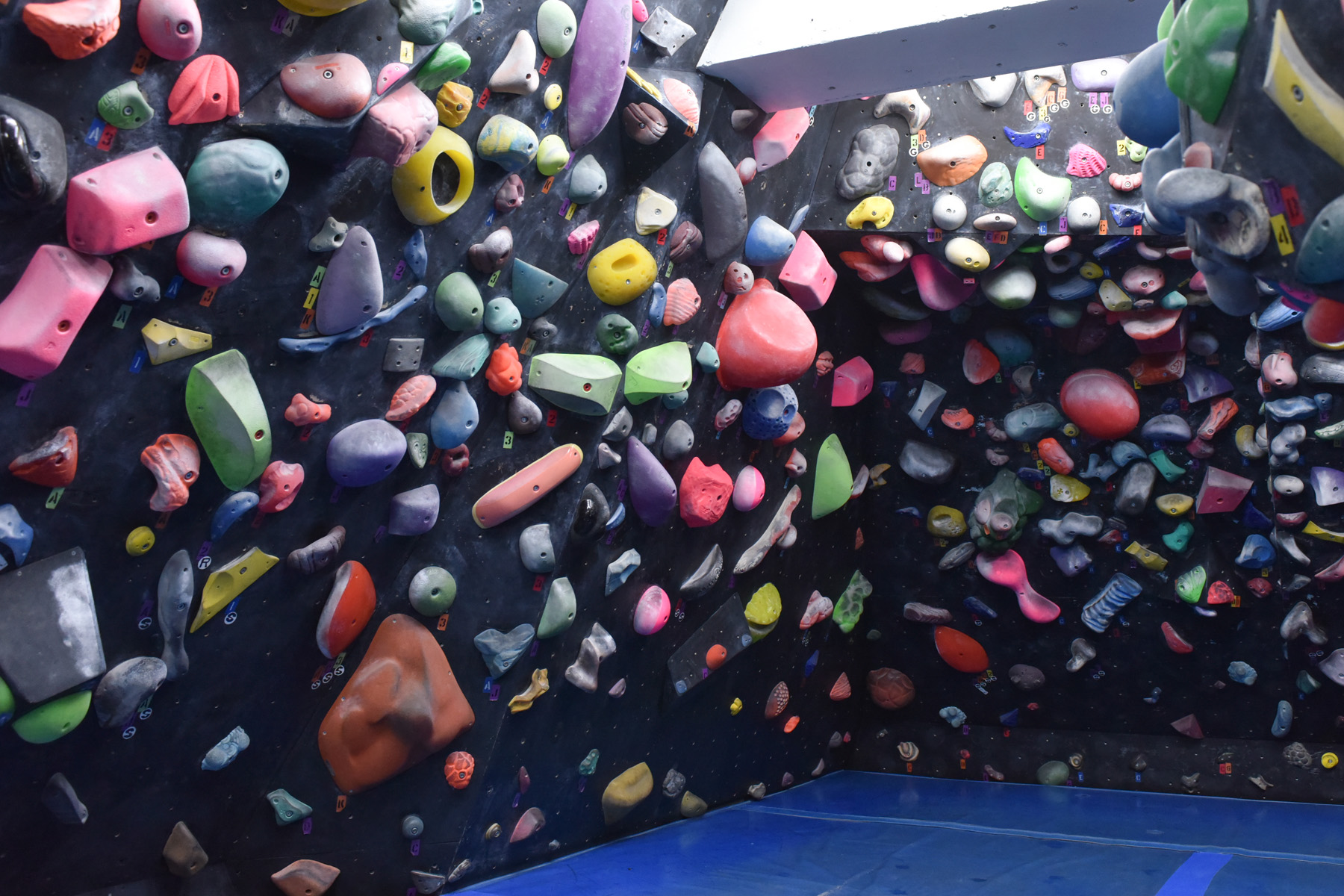 J Sボルダリングジム 恵比寿店 Climbersはクライミング ボルダリングをテーマにした総合webサイト