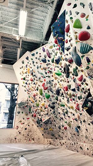 Bouldering Space Bleau Climbersはクライミング ボルダリングをテーマにした総合webサイト