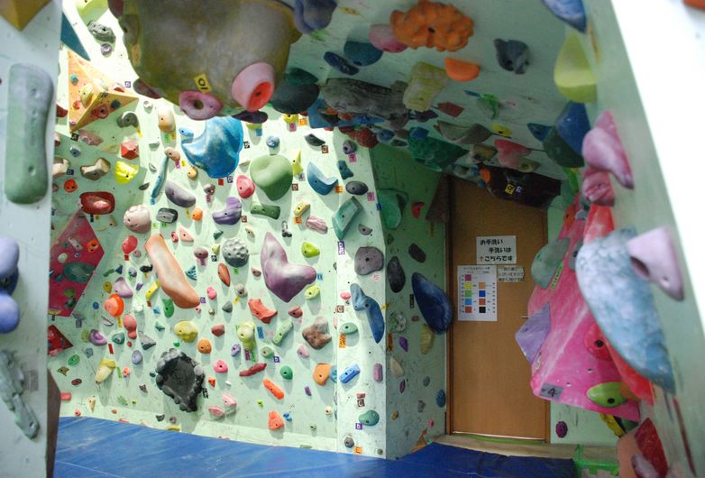 クライミングジム セル Climbersはクライミング ボルダリングをテーマにした総合webサイト