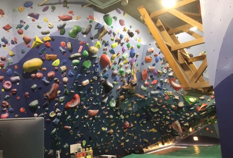 The Factory Climbersはクライミング ボルダリングをテーマにした総合webサイト