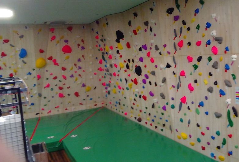 スポーツオーソリティ 松本店 Climbersはクライミング ボルダリングをテーマにした総合webサイト