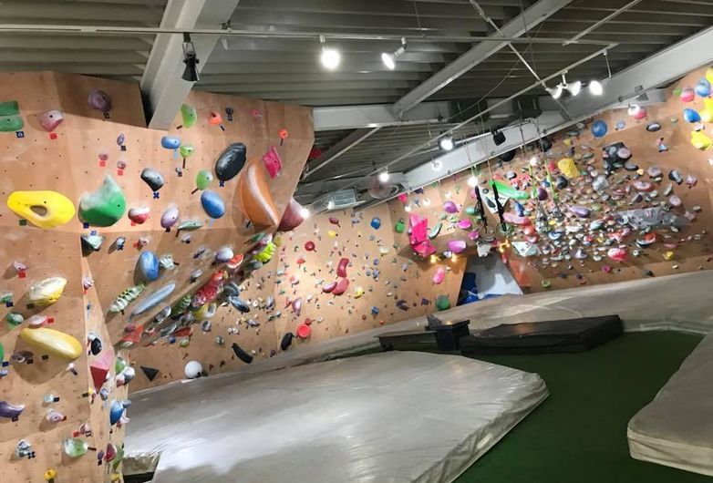 サニーロック 沼津 Climbersはクライミング ボルダリングをテーマにした総合webサイト