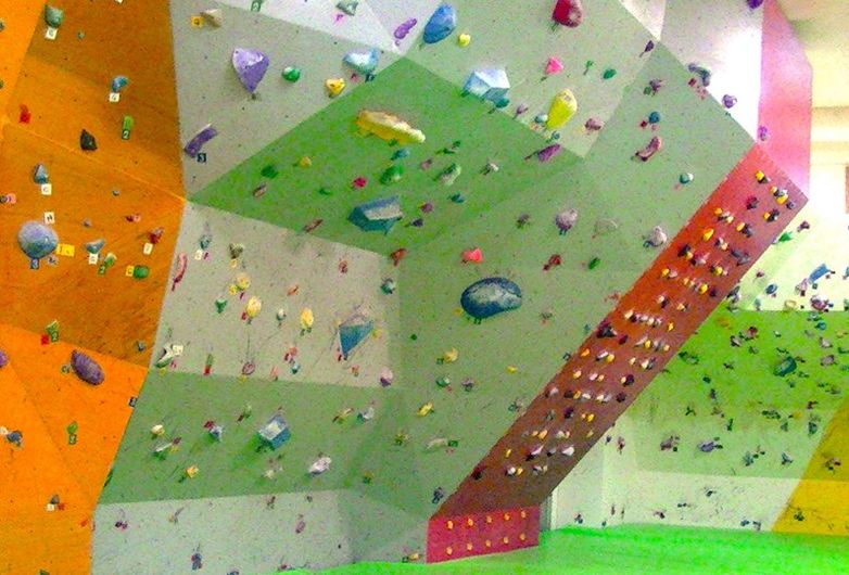 クライミングジム ケルン Climbersはクライミング ボルダリングをテーマにした総合webサイト