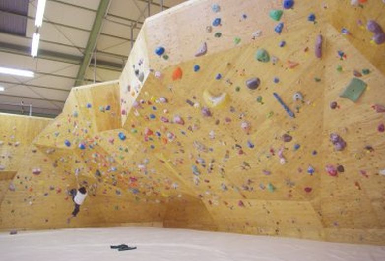 クライミングジム ルカ ラ ガーム Climbersはクライミング ボルダリングをテーマにした総合webサイト