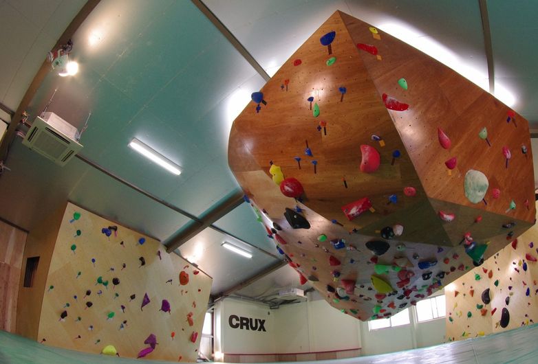 クラックス大阪 Climbersはクライミング ボルダリングをテーマにした総合webサイト