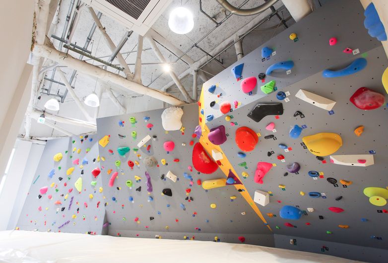 Travis Bouldering Studio Climbersはクライミング ボルダリングをテーマにした総合webサイト