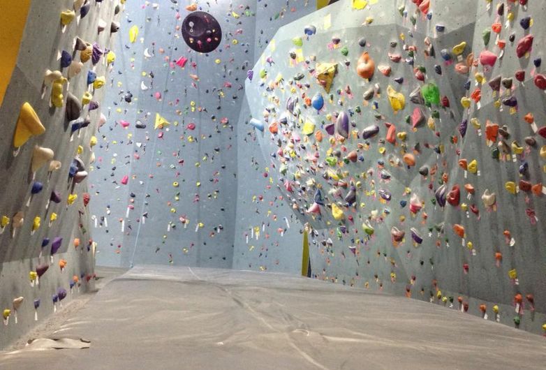 タイタンウォール クライミングジム Climbersはクライミング ボルダリングをテーマにした総合webサイト