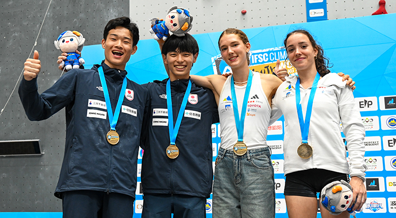 杉本侑翼、藏敷慎人が男子リードで金メダルを獲得【クライミングユース世界選手権2024】